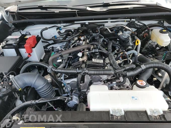2025 Toyota 4Runner SR5 - miniatura 15