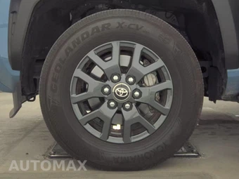 2025 Toyota 4Runner SR5 - miniatura 9