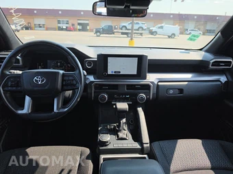 2025 Toyota 4Runner SR5 - miniatura 11