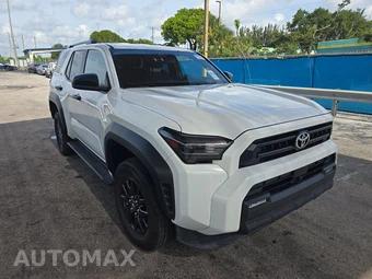 2025 Toyota 4Runner SR5 - miniatura 3