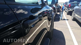2025 Toyota 4Runner SR5 - miniatura 26