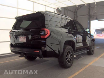 2025 Toyota 4Runner SR5 - miniatura 4