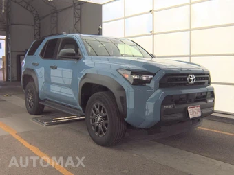 2025 Toyota 4Runner SR5 - miniatura 4