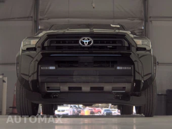 2025 Toyota 4Runner SR5 - miniatura 3