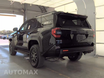 2025 Toyota 4Runner SR5 - miniatura 8