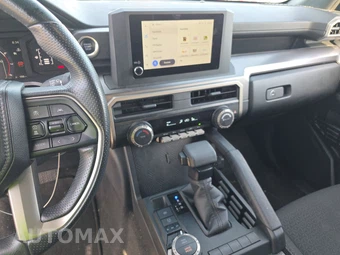 2025 Toyota 4Runner SR5 - miniatura 11