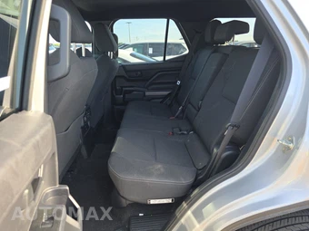 2025 Toyota 4Runner SR5 - miniatura 13