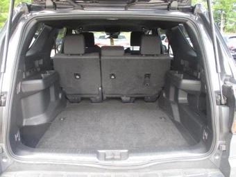 2025 Toyota 4Runner SR5 - miniatura 13