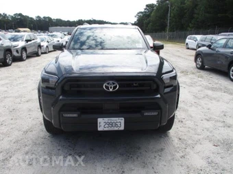 2025 Toyota 4Runner SR5 - miniatura 25