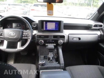 2025 Toyota 4Runner SR5 - miniatura 9