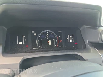 2025 Toyota 4Runner SR5 - miniatura 12