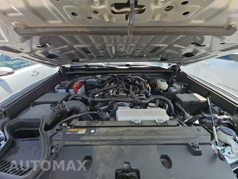 2025 Toyota 4Runner SR5 - miniatura 15