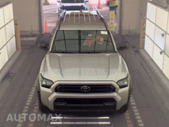 2025 Toyota 4Runner SR5 - miniatura 2