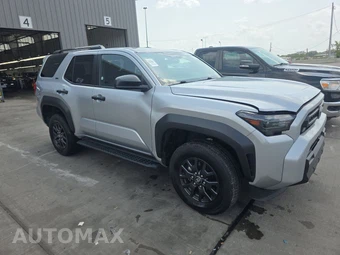 2025 Toyota 4Runner SR5 - miniatura 3