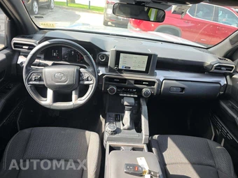 2025 Toyota 4Runner SR5 - miniatura 7