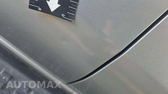 2025 Toyota 4Runner SR5 - miniatura 25