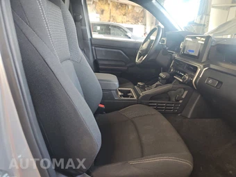 2025 Toyota 4Runner SR5 - miniatura 8