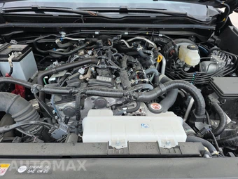 2025 Toyota 4Runner SR5 - miniatura 15