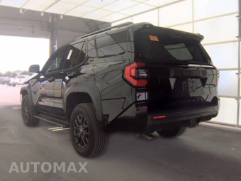 2025 Toyota 4Runner SR5 - miniatura 6