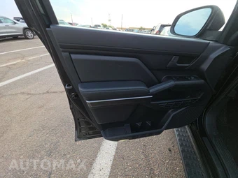 2025 Toyota 4Runner SR5 - miniatura 15