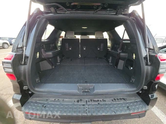2025 Toyota 4Runner SR5 - miniatura 23