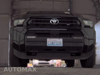 2025 Toyota 4Runner SR5 - miniatura 3