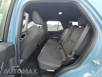 2025 Toyota 4Runner SR5 - miniatura 13