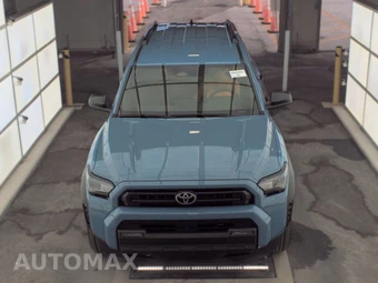2025 Toyota 4Runner SR5 - miniatura 2