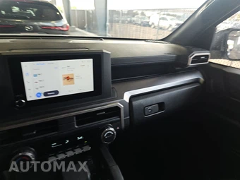 2025 Toyota 4Runner SR5 - miniatura 11