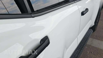 2025 Toyota 4Runner SR5 - miniatura 26