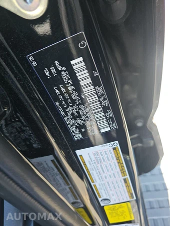 2025 Toyota 4Runner SR5 - miniatura 14