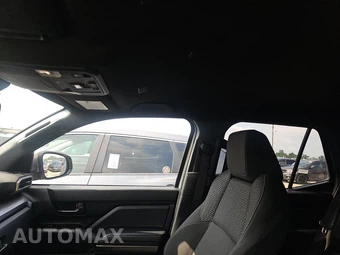 2025 Toyota 4Runner SR5 - miniatura 19