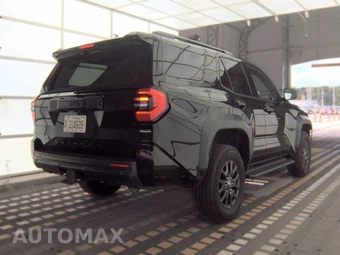 2025 Toyota 4Runner SR5 - miniatura 4