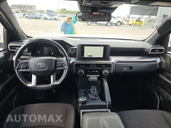 2025 Toyota 4Runner SR5 - miniatura 11