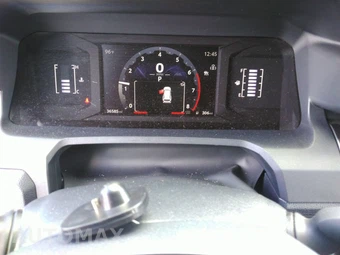2025 Toyota 4Runner SR5 - miniatura 19