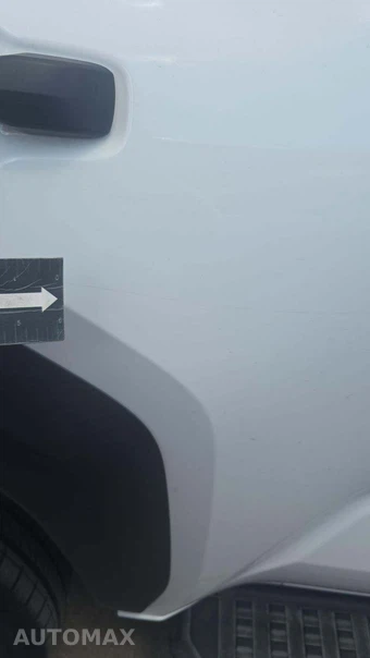 2025 Toyota 4Runner SR5 - miniatura 36