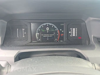 2025 Toyota 4Runner SR5 - miniatura 12