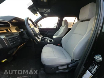 2025 Toyota 4Runner SR5 - miniatura 13