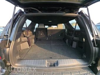 2025 Toyota 4Runner SR5 - miniatura 24