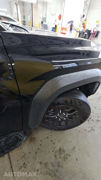 2025 Toyota 4Runner SR5 - miniatura 35