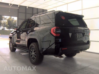 2025 Toyota 4Runner SR5 - miniatura 6