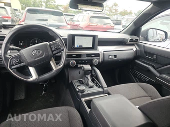 2025 Toyota 4Runner SR5 - miniatura 11