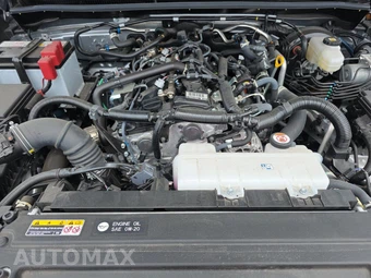 2025 Toyota 4Runner SR5 - miniatura 15