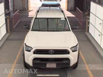 2025 Toyota 4Runner SR5 - miniatura 2