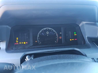 2025 Toyota 4Runner SR5 - miniatura 18