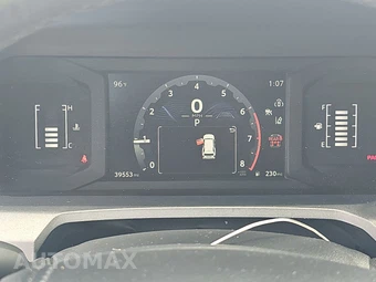 2025 Toyota 4Runner SR5 - miniatura 12