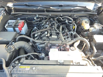 2025 Toyota 4Runner SR5 - miniatura 15