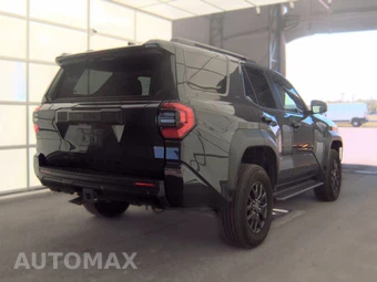 2025 Toyota 4Runner SR5 - miniatura 4