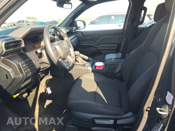 2025 Toyota 4Runner SR5 - miniatura 7