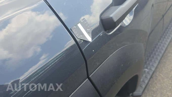 2025 Toyota 4Runner SR5 - miniatura 30